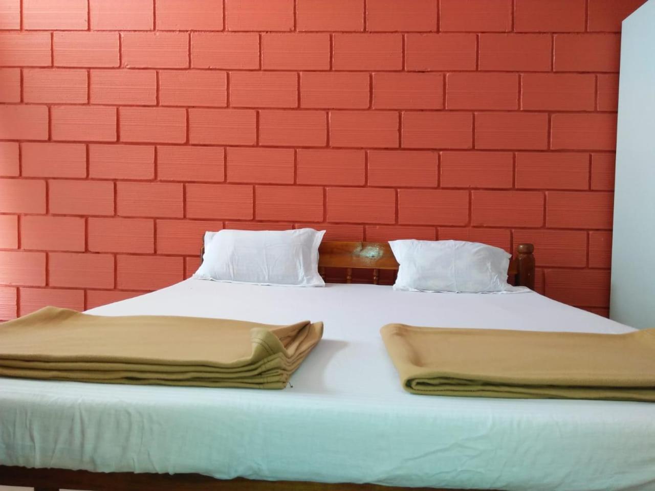 Shanthi Krishna Residency Gokarna  Room photo